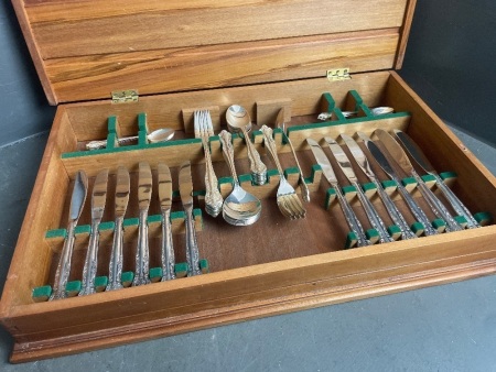 Vintage Cutlery Box Set