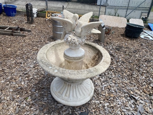 Love Birds Bird Bath Concrete Water Feature - no pump