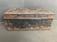 C Chubb & Son England Metal Storage Box - 8