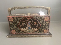 19th Century Japanese Lacquer Sewing Box - 4