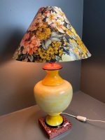 Pair Citrus Porcelain Table Lamps on Speckle Featured Pedestal Base with Floral Shade (Choice Lot 73,74) - 3