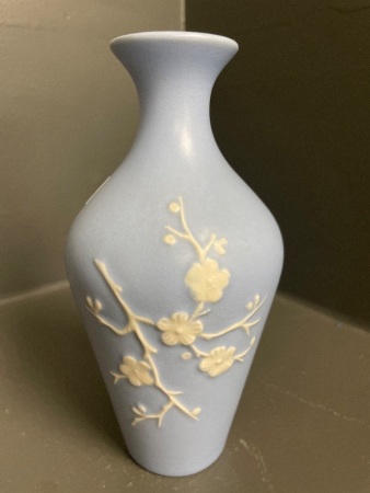 Vintage Spode Copeland Dogwood Blue Vase