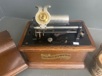 The Columbia Gramophone with 8 Edison Cylinder Records - 6