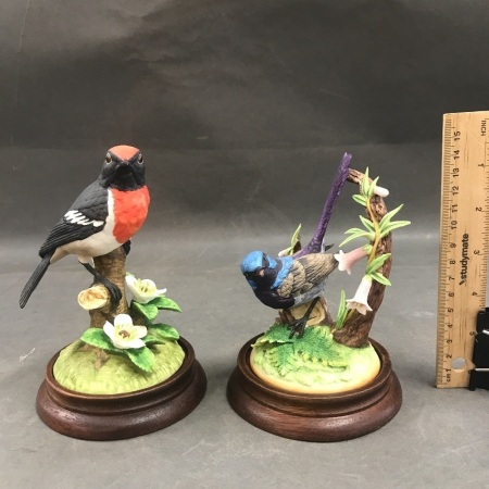Pair of Ltd Edition Australian Collectors Treasure Porcelain Birds on Timber Plinths