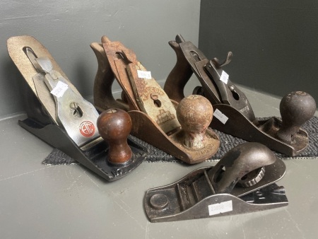 4 Assorted Vintage Wood Planes