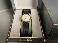 Ladies Seiko Quartz Watch with Roman Numerals and Leather Band (new battery)