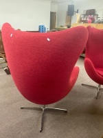 Retro egg chair on metal base - 3