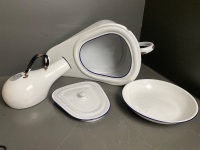 Enamel metal bedpan and urinal with dish - 3