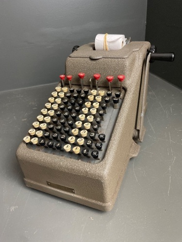 Adding machine Agrell Machine Co