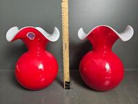 Pair of Red/White Polish Hand-made Glass Vases - 2