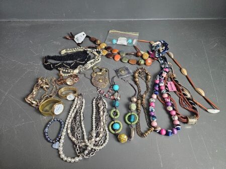 Mixed Selection of Fashion Jewellery