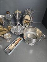 Large Mixed Lot of Metalware and an early 20th Century glass Kerosene Lamp - 4