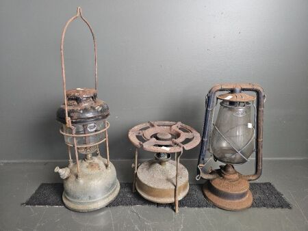 Pilley England Oil Lantern, Monach Kero Lantern & Vintage Copper Gas Cooker