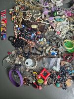 Large Mixed lot of Fashion Jewellery - 6