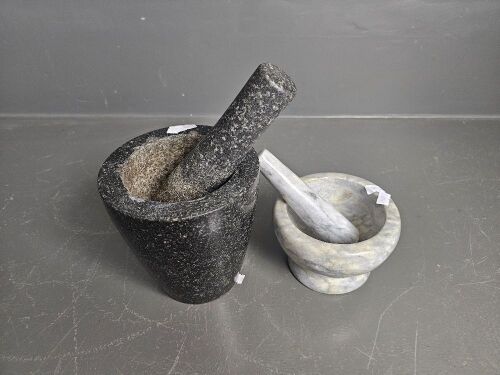 2 x Mortar and Pestles