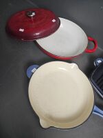 4 Crofton Cast Iron Cooking Pieces - 2