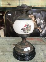 Kerosene Parlour Lamp with Hunting Scene - 2