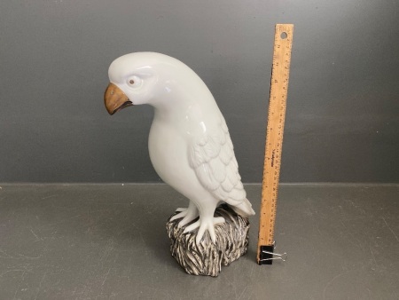 Williamsburg Porcelain Bird Statue