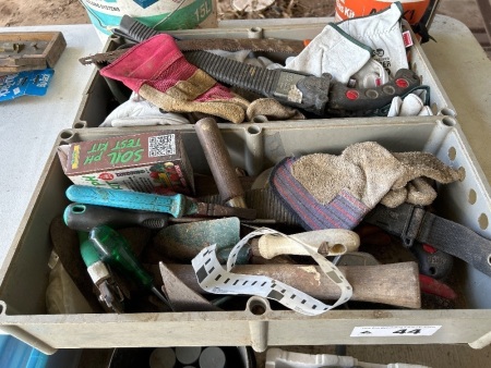 2 boxes containing assorted gardening tools