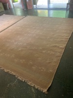 Large floor rug 3.10m x 2.55m - 3