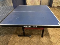 Table tennis table with accessories  - 3