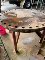 Blacksmith’s round work bench - 2