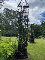 "T" metal garden sculpture by Steve Weis 3.4m tall - 5