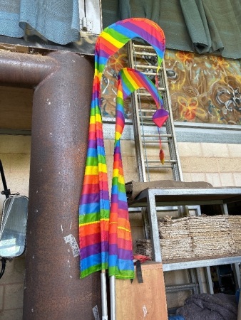 2x coloured flags on aluminium poles