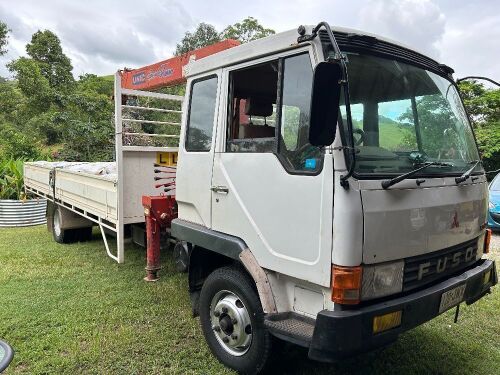 WITHDRAWN - Mitsubishi Fuso Fighter (1984) body truck with drop side tray and Unic crane attachment