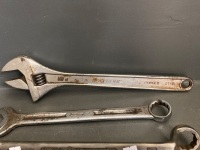 Large Sidcrome Wrench (18in) with 2 Large Wrenches - 2