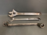 Large Sidcrome Wrench (18in) with 2 Large Wrenches - 4