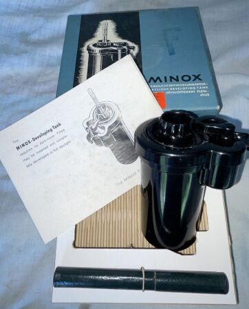 Minox Bakelite daylight loading developing tank and fine grain developing salts in original boxes.