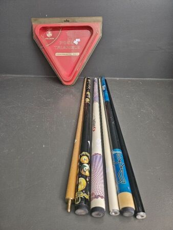 3 x Pool Cues, Set of Pool Balls & Holden Triangle