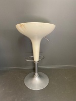 Retro Bombo Swivel Bar Stool - 2