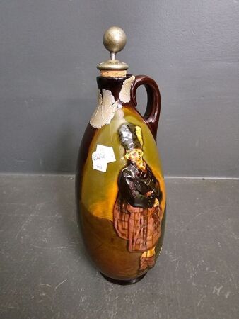 Royal Doulton Kingsware -The McNab- Dewars whisky decanter