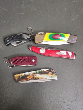 5 assorted pocket knives