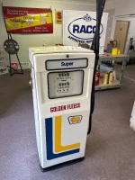 Wayne 605 petrol pump (introduced 1959). Golden Fleece livery - 2