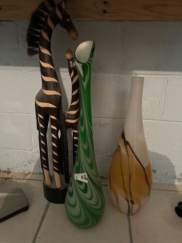 2 large art glass vases + Zebra statue