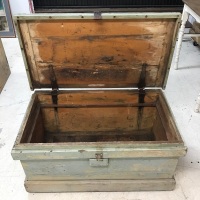 Antique Tradesmans Trunk - 2