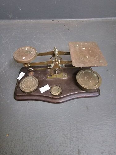 Young Atom Brass Scales with weights