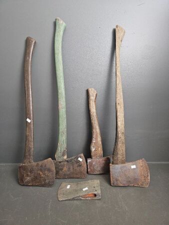 Four Axes with one Axe Head