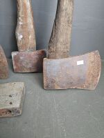 Four Axes with one Axe Head - 3