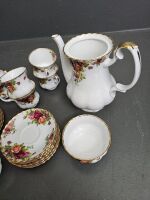 Royal Albert Old Country Roses Coffee Set - 3