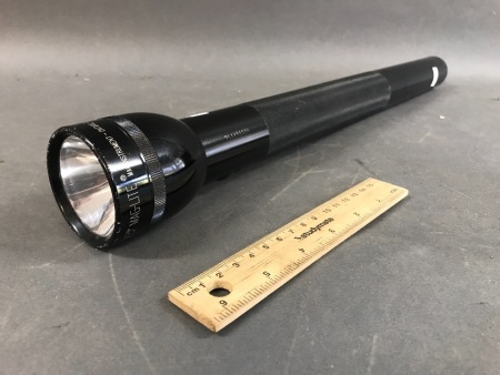 Large Maglite Torch - Needs Batteries - Spare Bulb inside End Cap