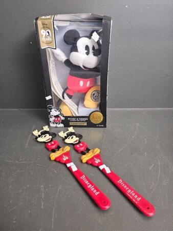 Plus Mickey Mouse in Box & 2 Back Scratchers