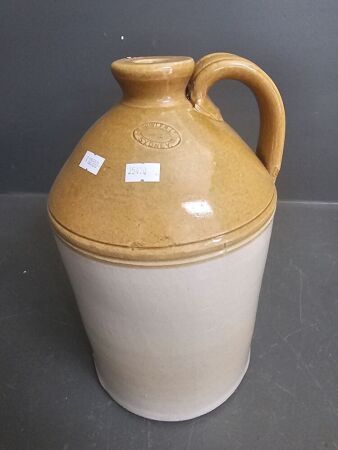 Fowler Sydney 1 Gallon Stoneware Flagon