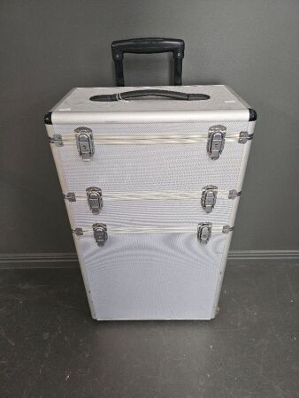 Makeup or Artist Carry Case on Wheels