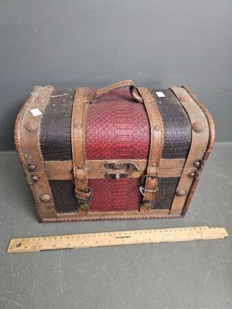 Vintage Leather and Wooden Small Trunk Bag