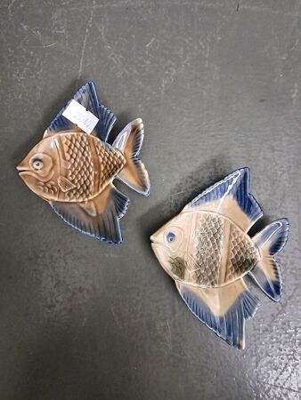 Pair Wade Porcelan Fish England