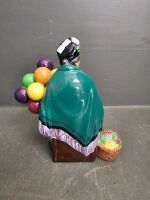 Royal Doulton Figurine " The Old Balloon Seller" - 3